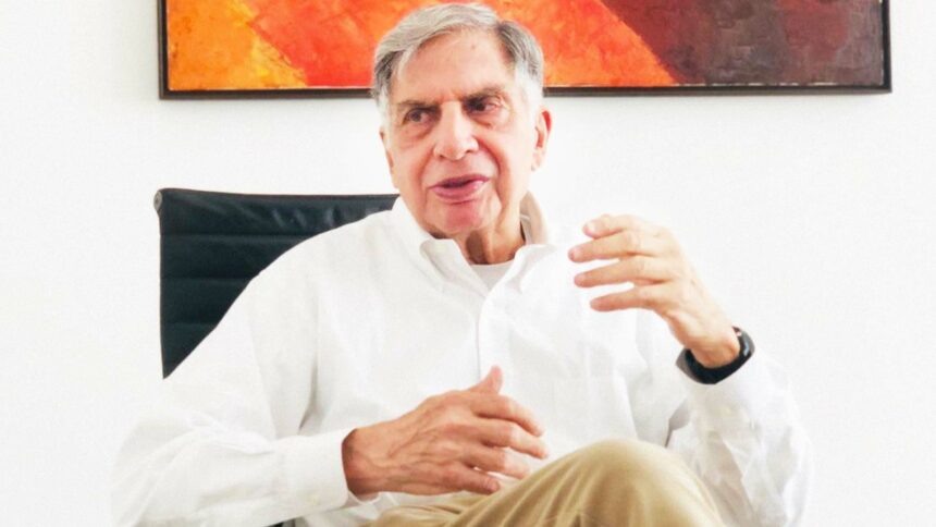 Ratan Tata Hospitalised : ‘त्या’ वृत्तावर खुद्द रतन टाटांचं स्पष्टीकरण; म्हणाले, “अफवांवर विश्वास ठेवू नका…