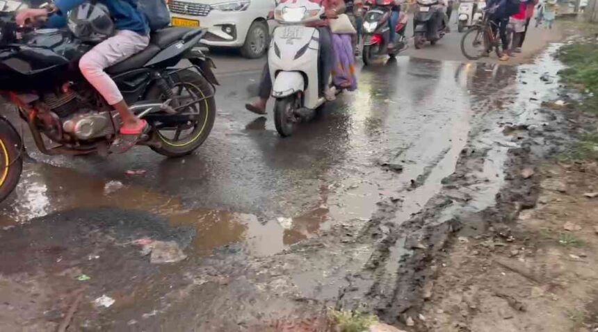 बेळगावातील राकसकोप रोडवरील ‘या’ समस्येकडे कुणी लक्ष देईल का? संतप्त नागरिकांची आर्त मागणी!